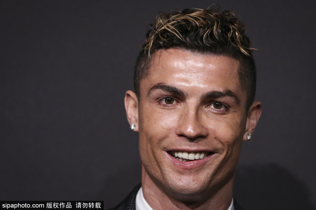 练和比赛中 练和比赛中