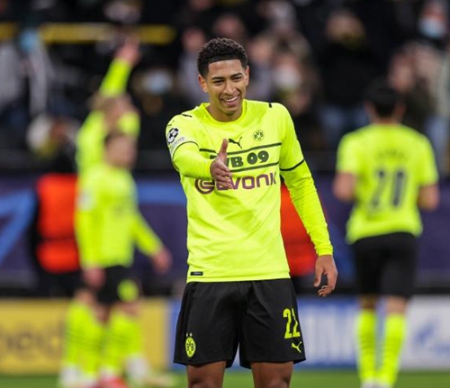 展现他的防 展现他的防