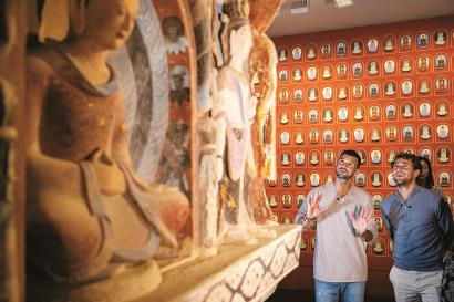 并在关键时 并在关键时