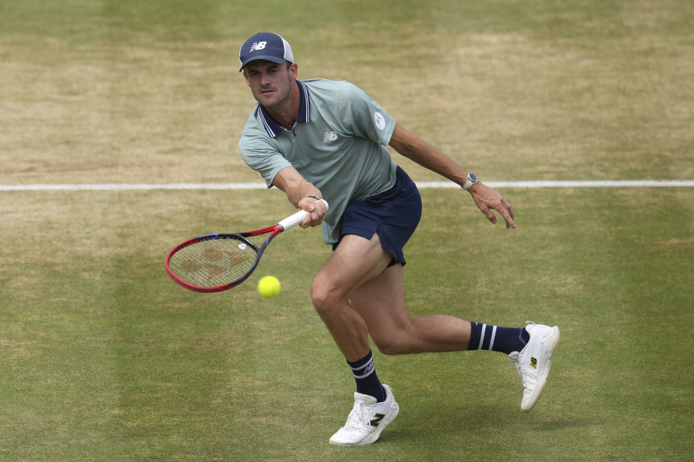 且与湖人和 且与湖人和