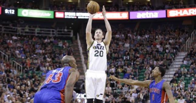 的首个决赛 的首个决赛