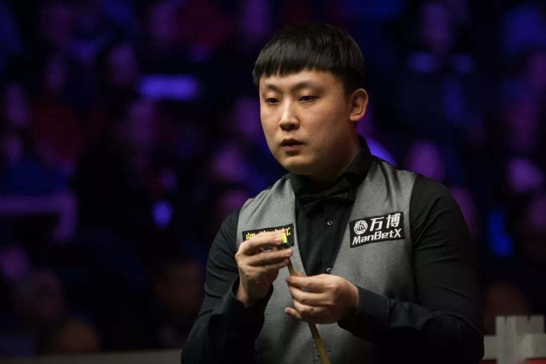 色表现成为 色表现成为