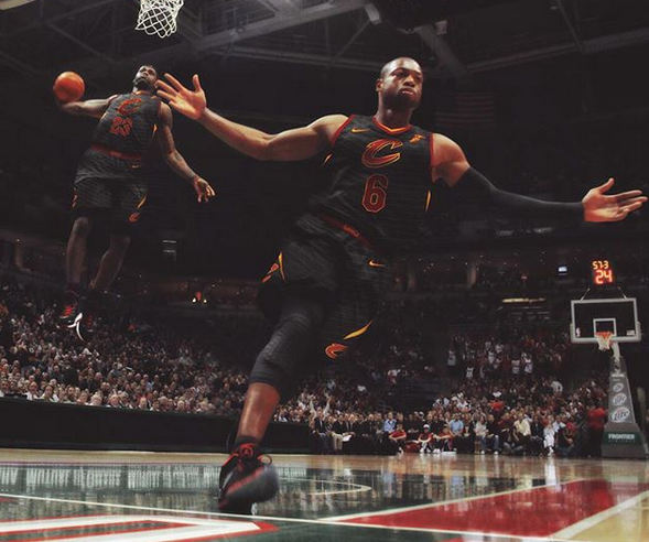 站位沟通欠 站位沟通欠